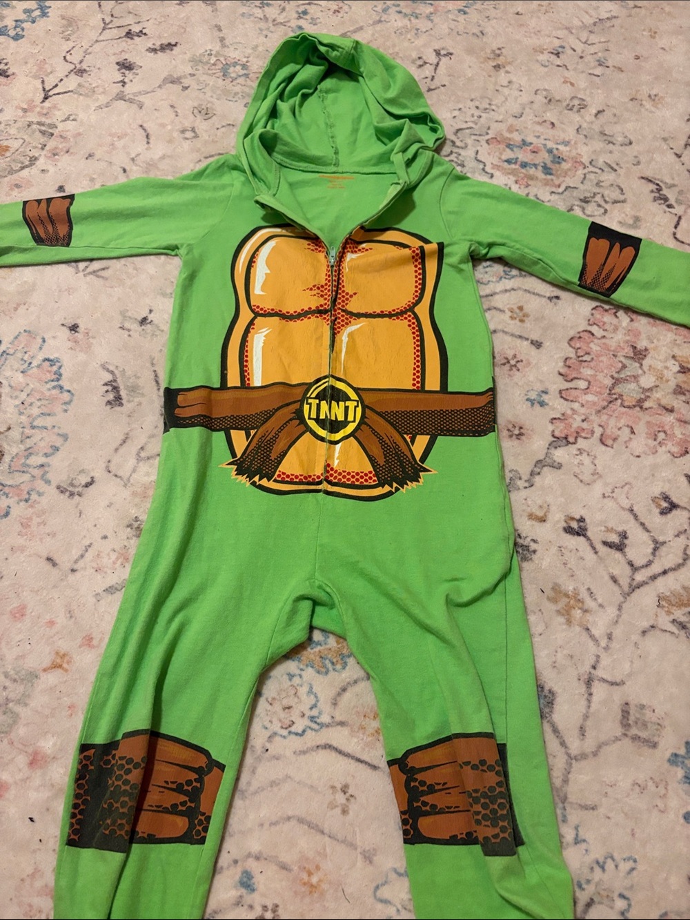 Nickelodeon brand. Teenage Mutant Ninja Turtles. Size 4T.